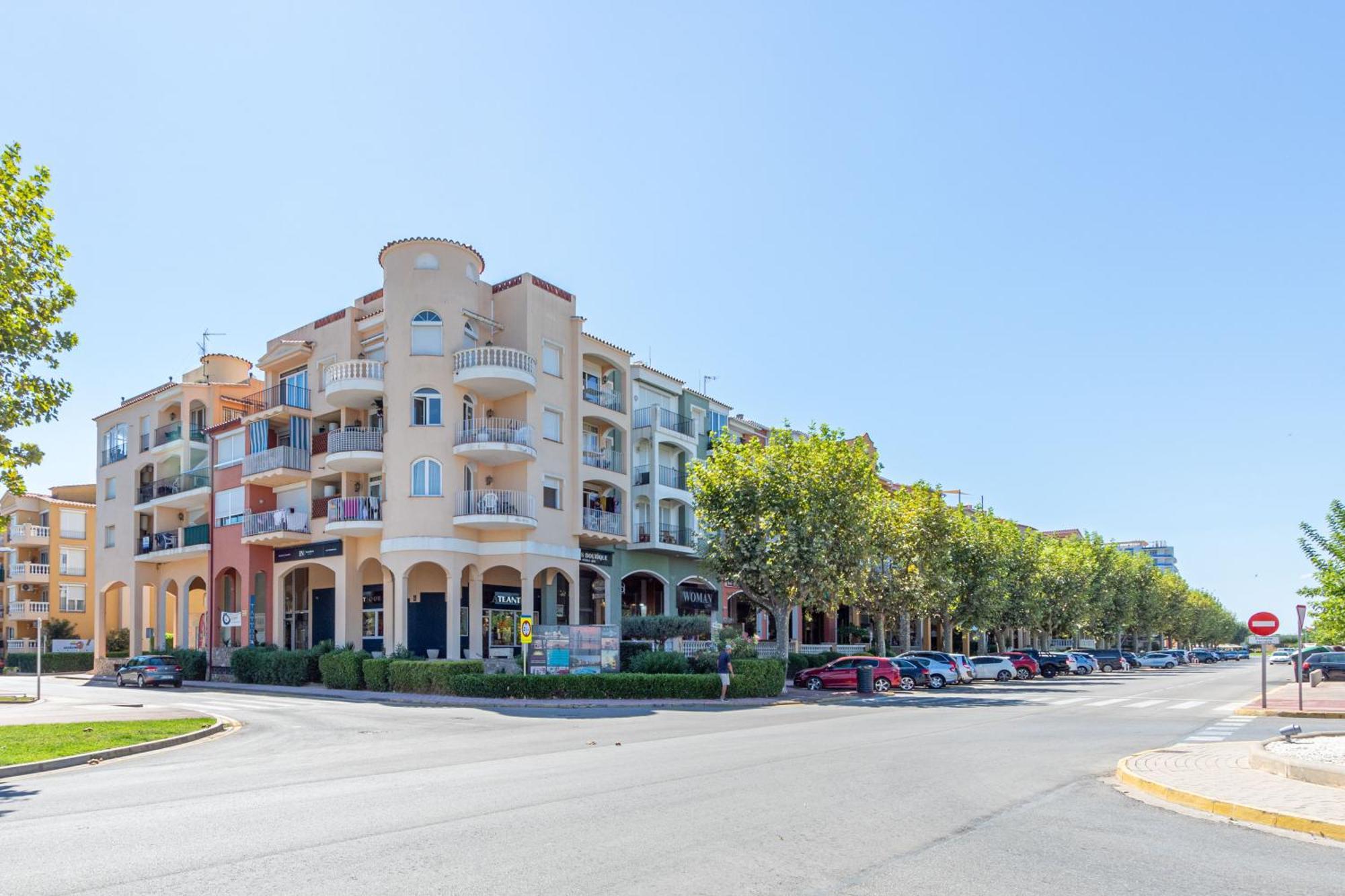 Apart-Rent Apartment Gran Reserva 0057 Empuriabrava Eksteriør billede