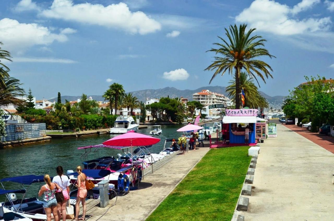 Apart-Rent Apartment Gran Reserva 0057 Empuriabrava Eksteriør billede